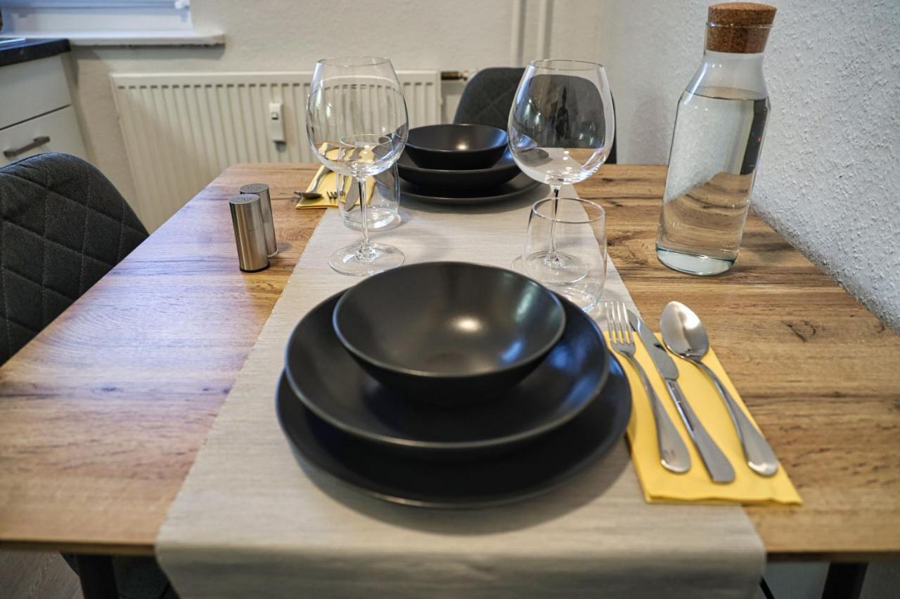 Heju - Parking - Kitchen - Netflix - Kingsize Bett Apartment Lubeck Bagian luar foto